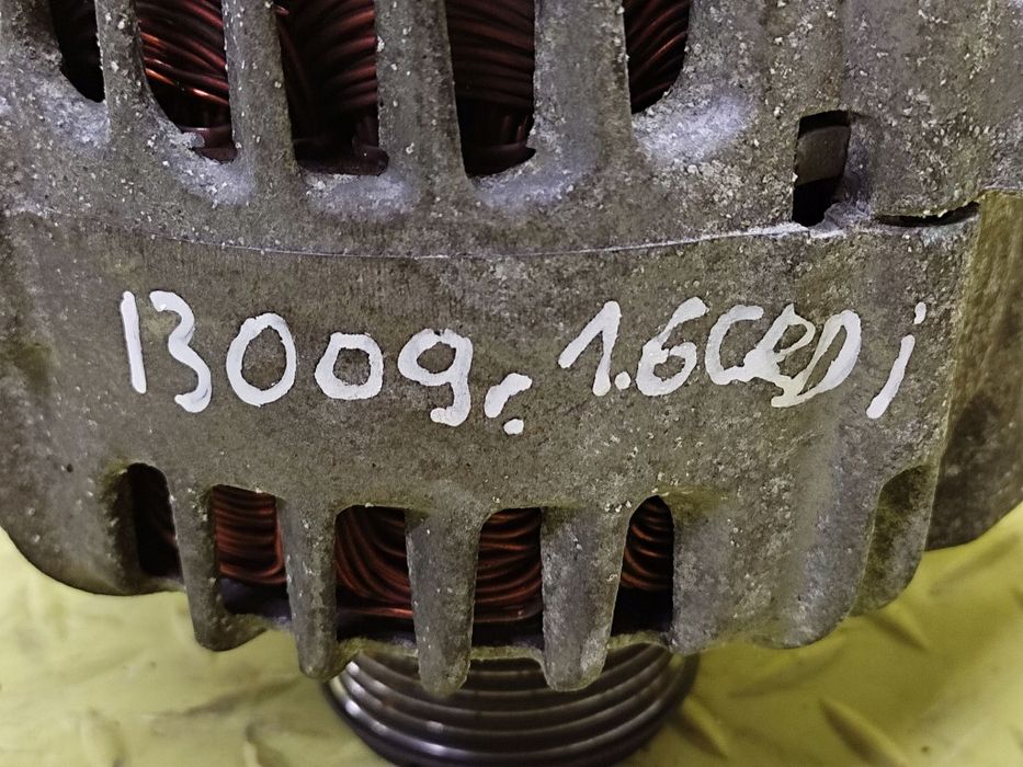 hyundai i30 i 1.6 crdi alternator 373002a500