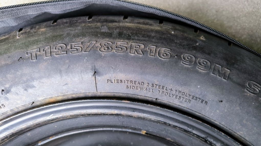 Dojazdówka 125/85/16, lewarek, pokrowiec i śruby do Ford S-Max Galaxy