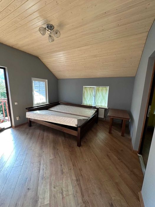 Продається база відпочинку в с. Руська Мокра