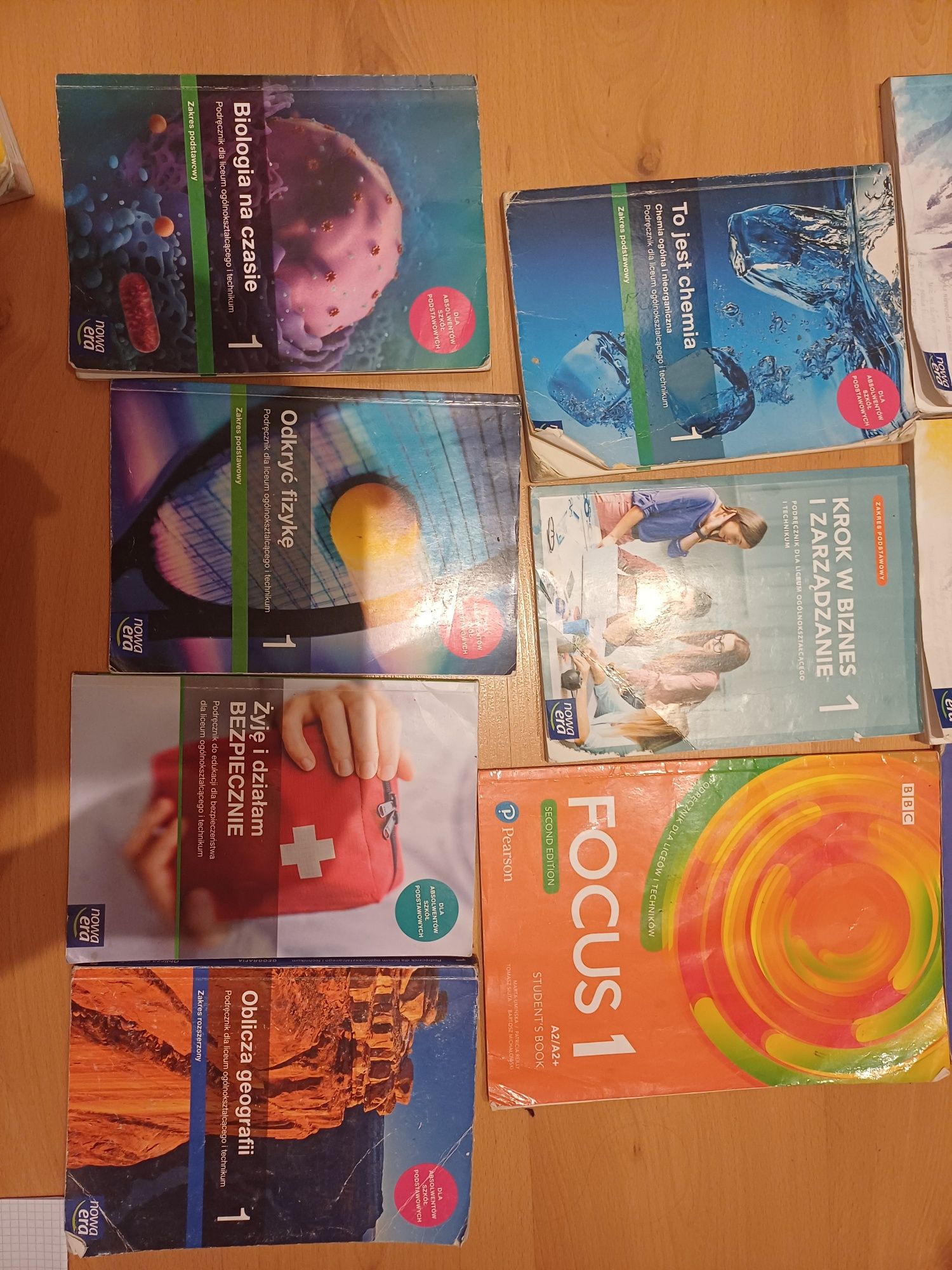 Podreczniki I klasa liceum, nr w treści