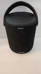 Glosnik bluetooth Harman kardon.
