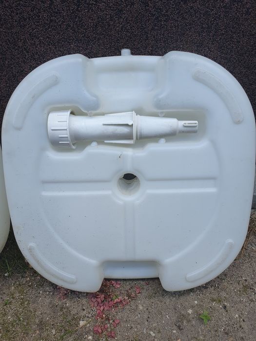 Stojak pod parasol stojak do parasola uchwyt mocowanie parasola