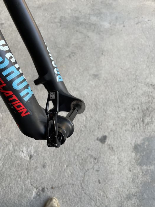 Vendo suspensão rock shox revelation 130mm