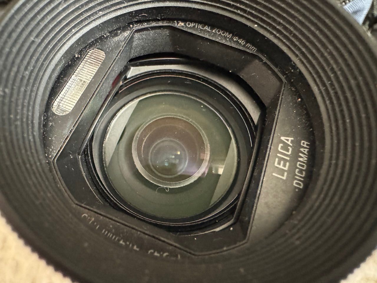 Відеокамера Panasonic HDC-TM700