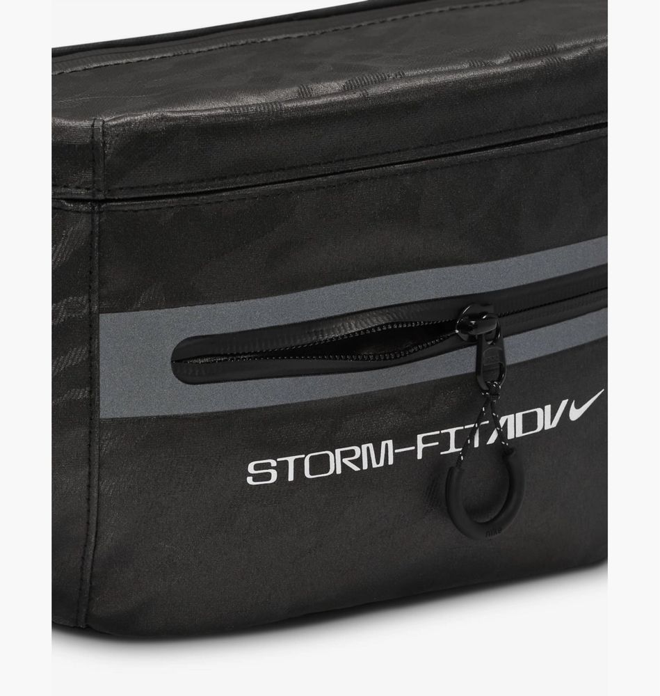 Чоловіча сумка бананка Nike Pro STORM-FIT ADV Cross-Body BLACK
