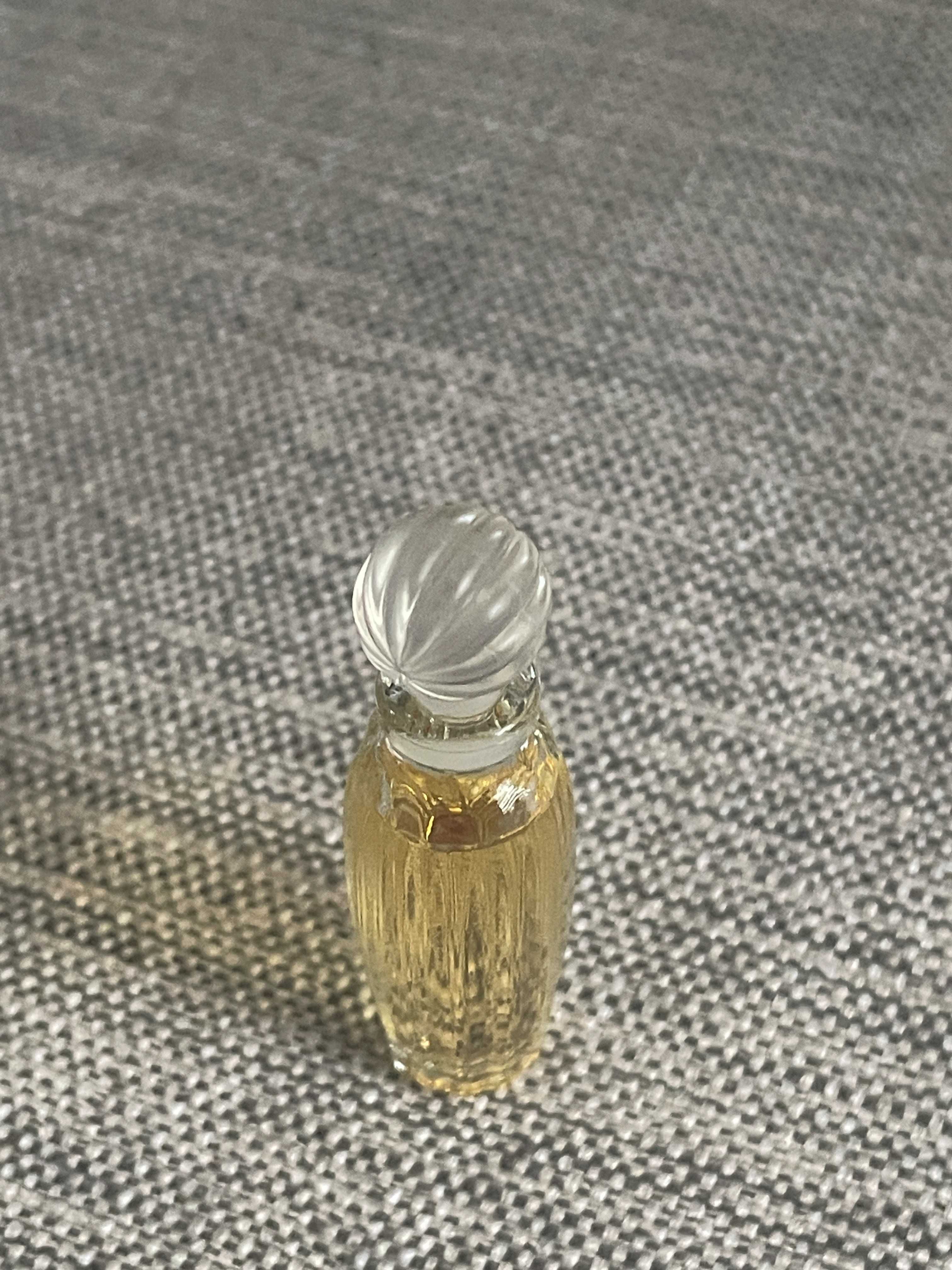 Valentino by Valentino miniaturka kolekcjonerska - 4 ml edt