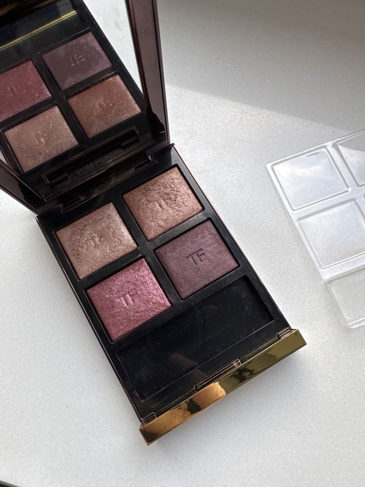Paletka cieni Tom Ford 04 Honeymoon