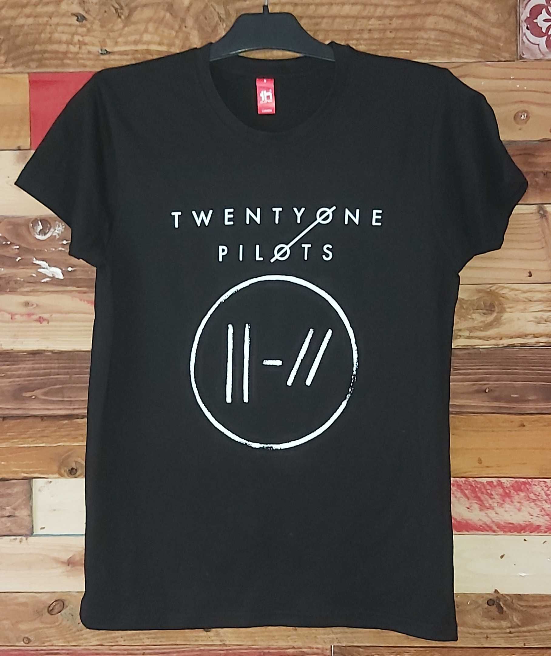 Twenty One Pilots / Panic! at the Disco / Bastille / The NBHD T-shirt