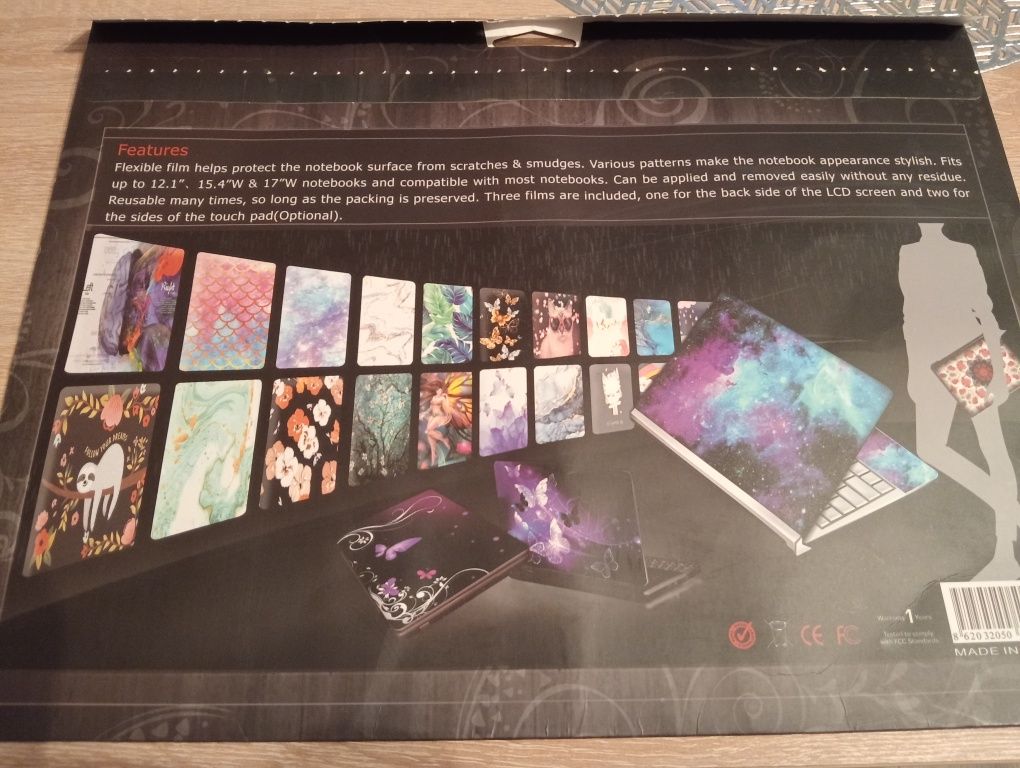 Naklejki na laptopa