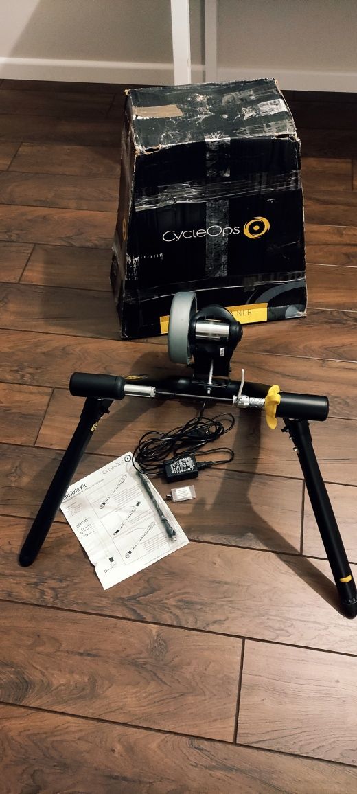 Trenażer CycleOps/Saris Powerbeam interaktywny