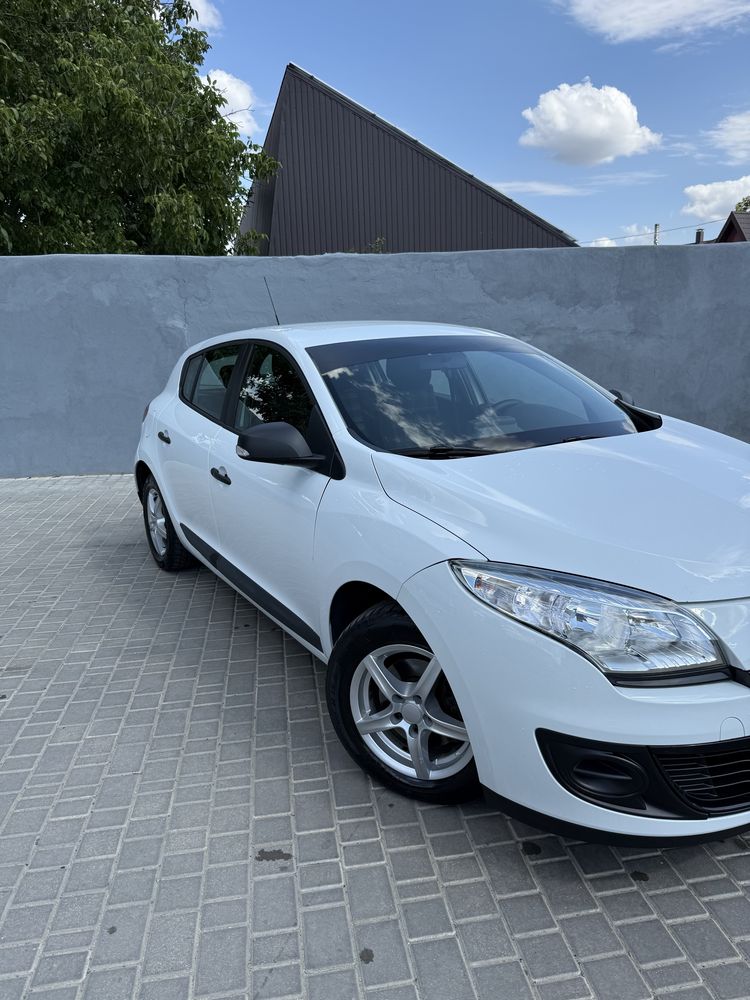 Renault Megane 1,5 дизель 2012 року