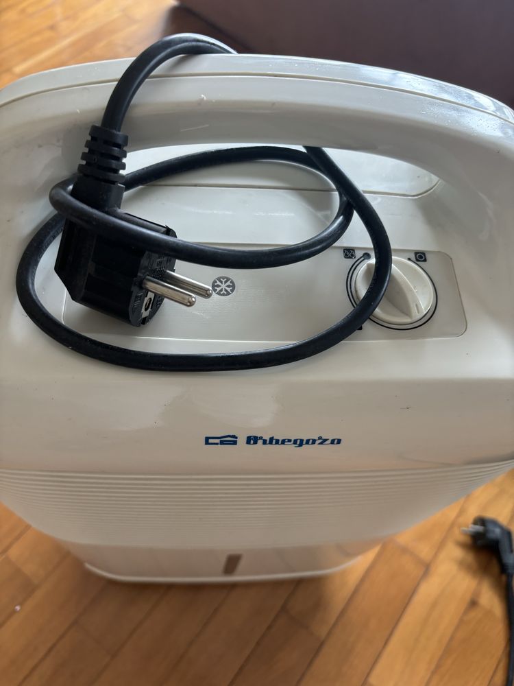 Ventiladores de aquecimento, desumificador