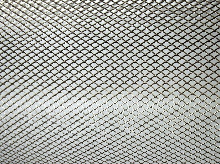 Siatka przeciw gryzoniom owadom cięto-ciągniona ocynkowana 2x3mm 42cm