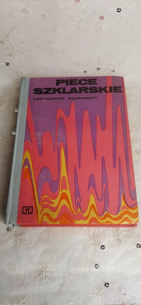 Książka 1978 Piece Szklarskie