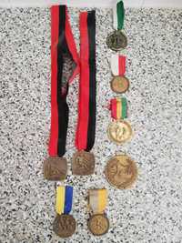 Medalhas desportivas antigas de diversos temas