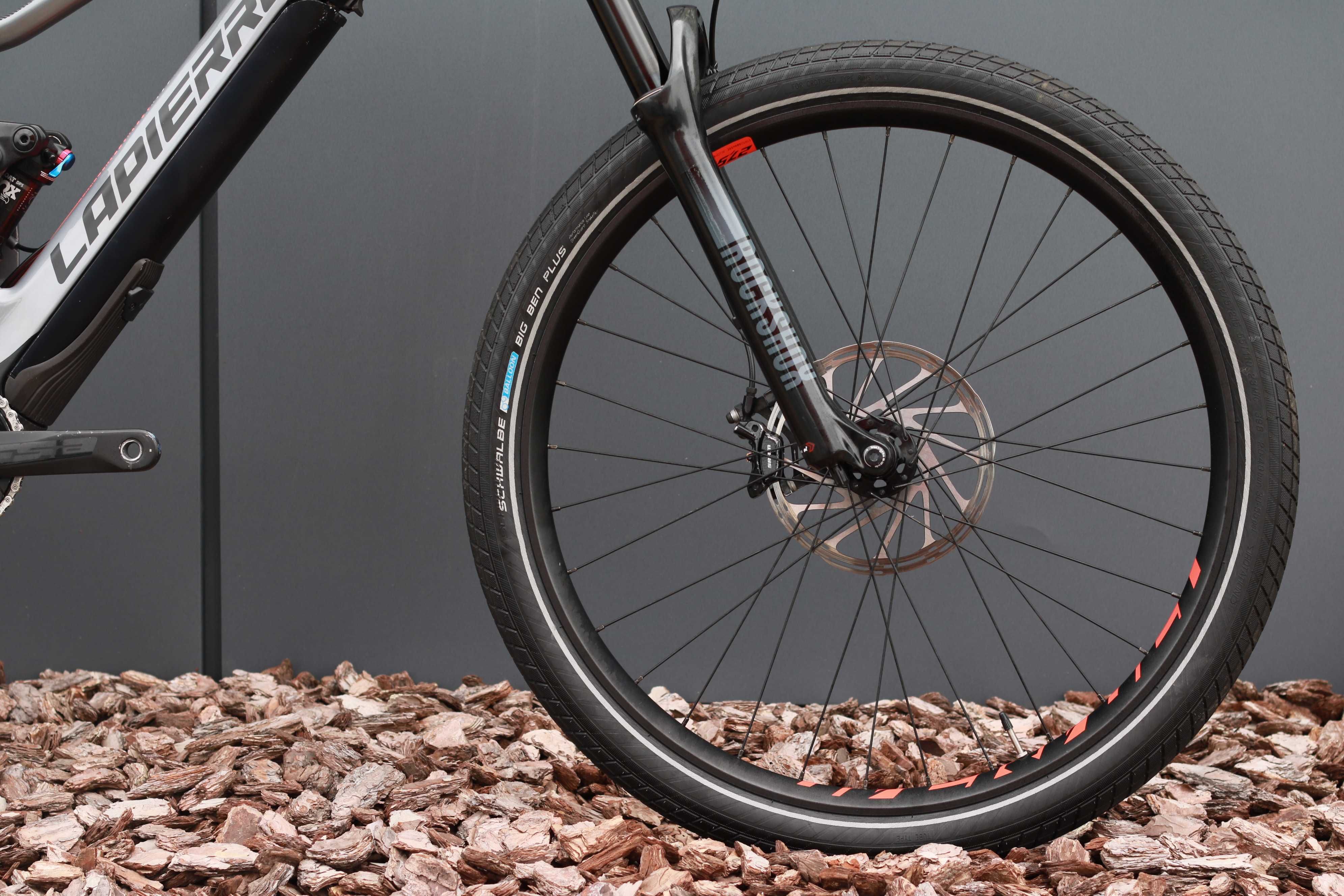 Lapierre eZesty AM 9.0 — карбоновий eMTB з душею трейлового звіра