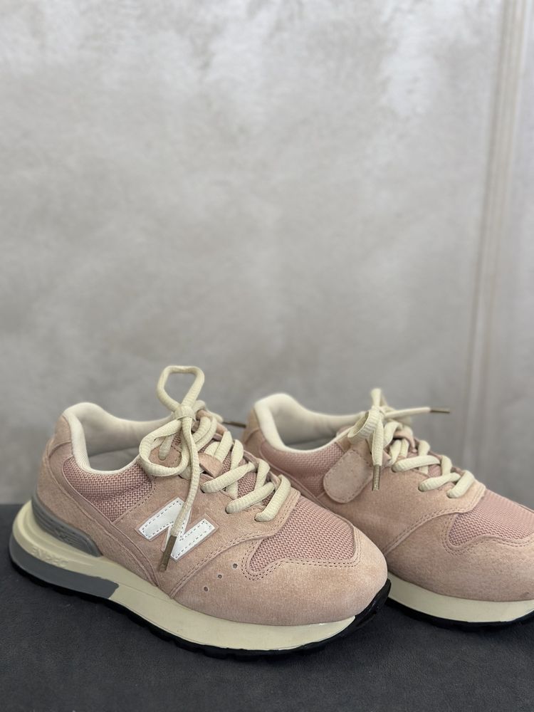 Дитячі кросівки New Balance