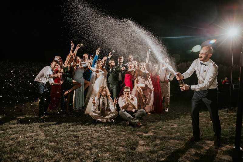 Fotograf kamerzysta wesele chrzciny urodziny dron fotolustro pakiet
