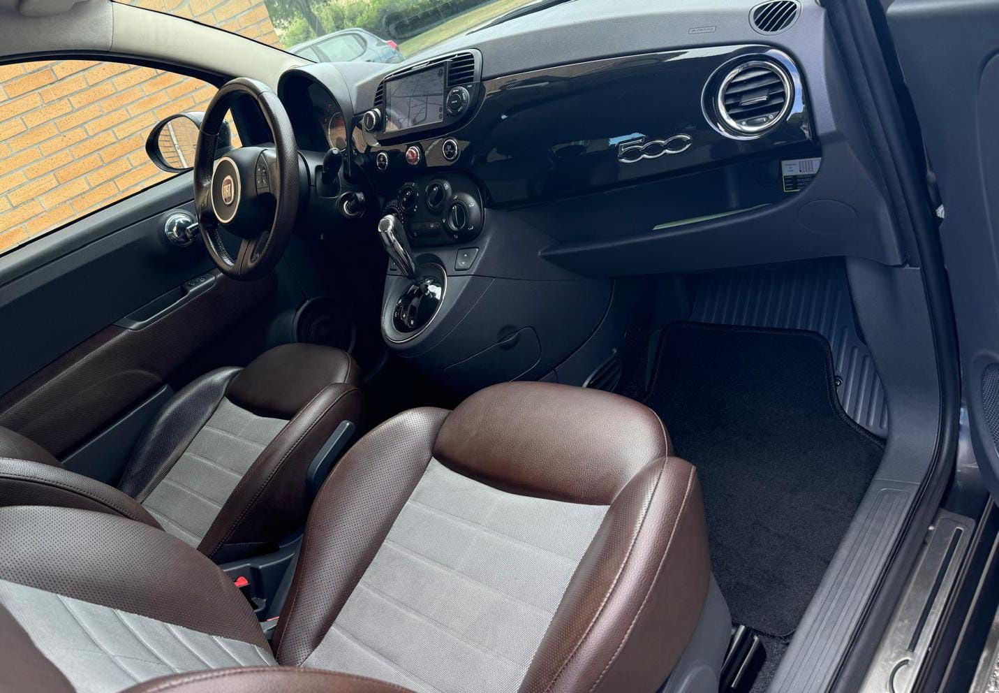 Fiat 500 - Caixa Automática c/ GPS e CarPlay - 1.2 Dualogic