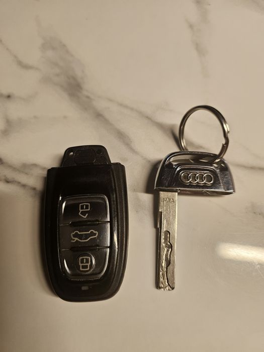 Klucz AUDI A4 A5 A6 A7 Q5 Q7