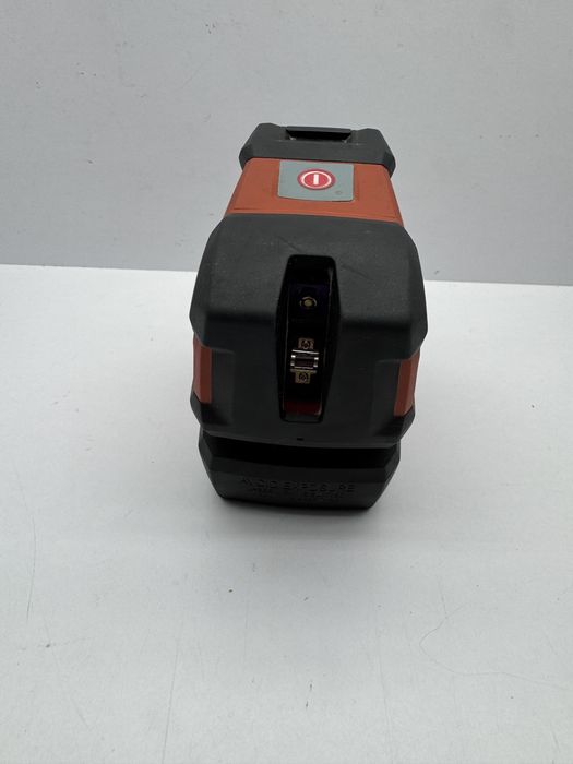 Laser krzyżowy Hilti PM 2-LG z zieloną wiązką + statyw