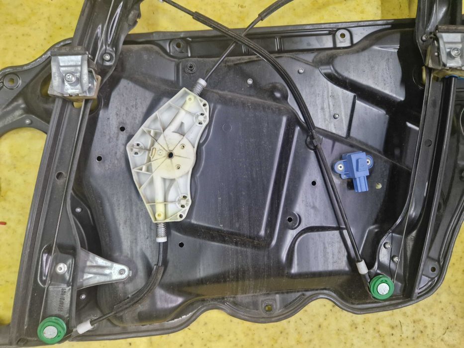 Mechanizm Podnoszenia Szyby Vw Passat B6 Lewy Przód 3C1.837.755.L