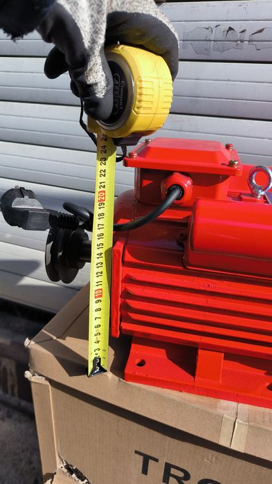 Електродвигун 4квт/3000об однофазний, электродвигатель однофазный 220в