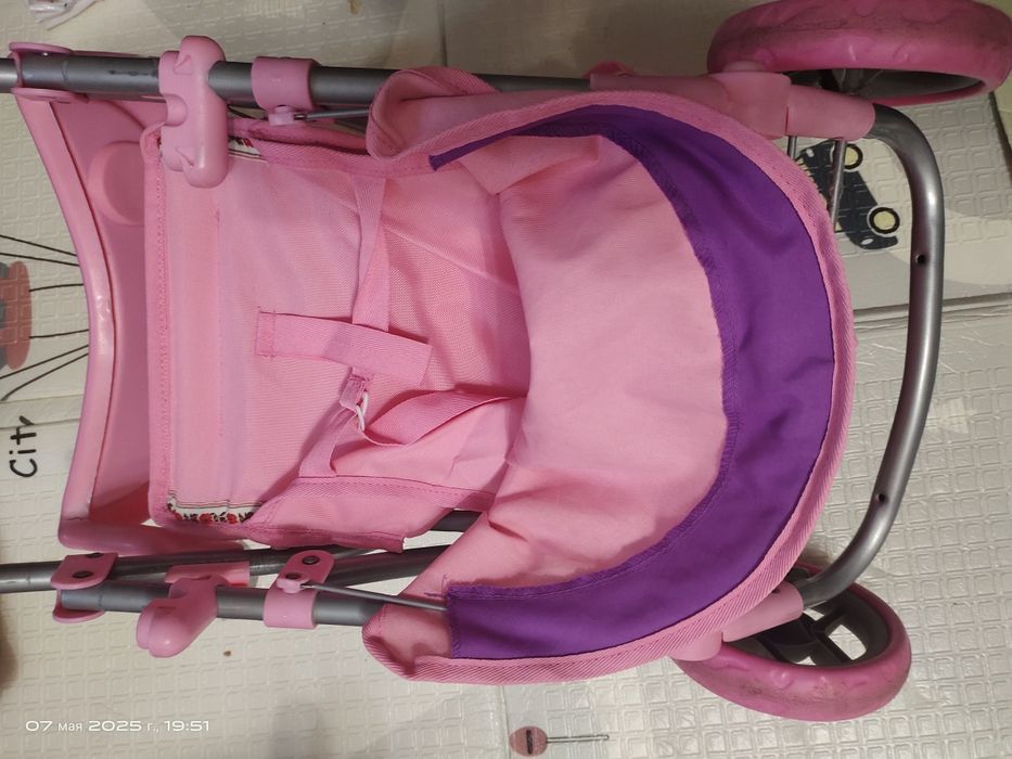Детская коляска для кукол