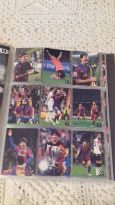 Caderneta oficial do Messi 2012