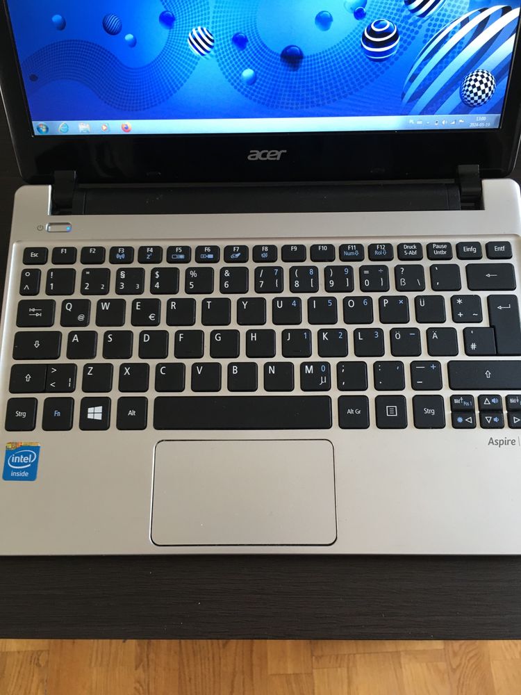 Notebook Acer Aspire v5-131-dysk ssd-Intel HD- hdmi- kamerka