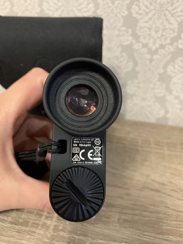 Далекомір Leica RANGEMASTER CRF 2400-R