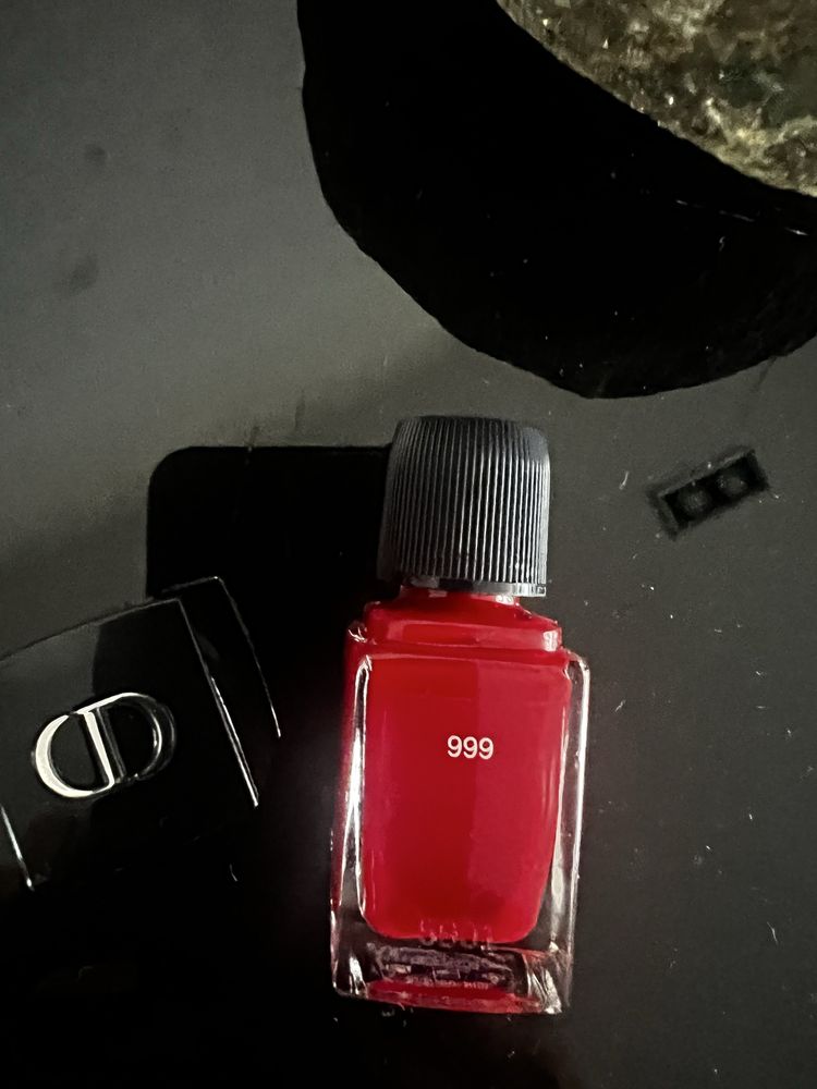 Dior лак для нігтів