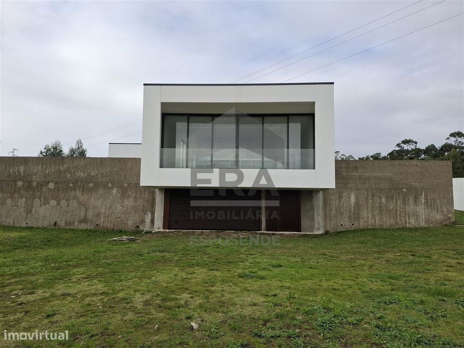 Moradia isolada nas Marinhas