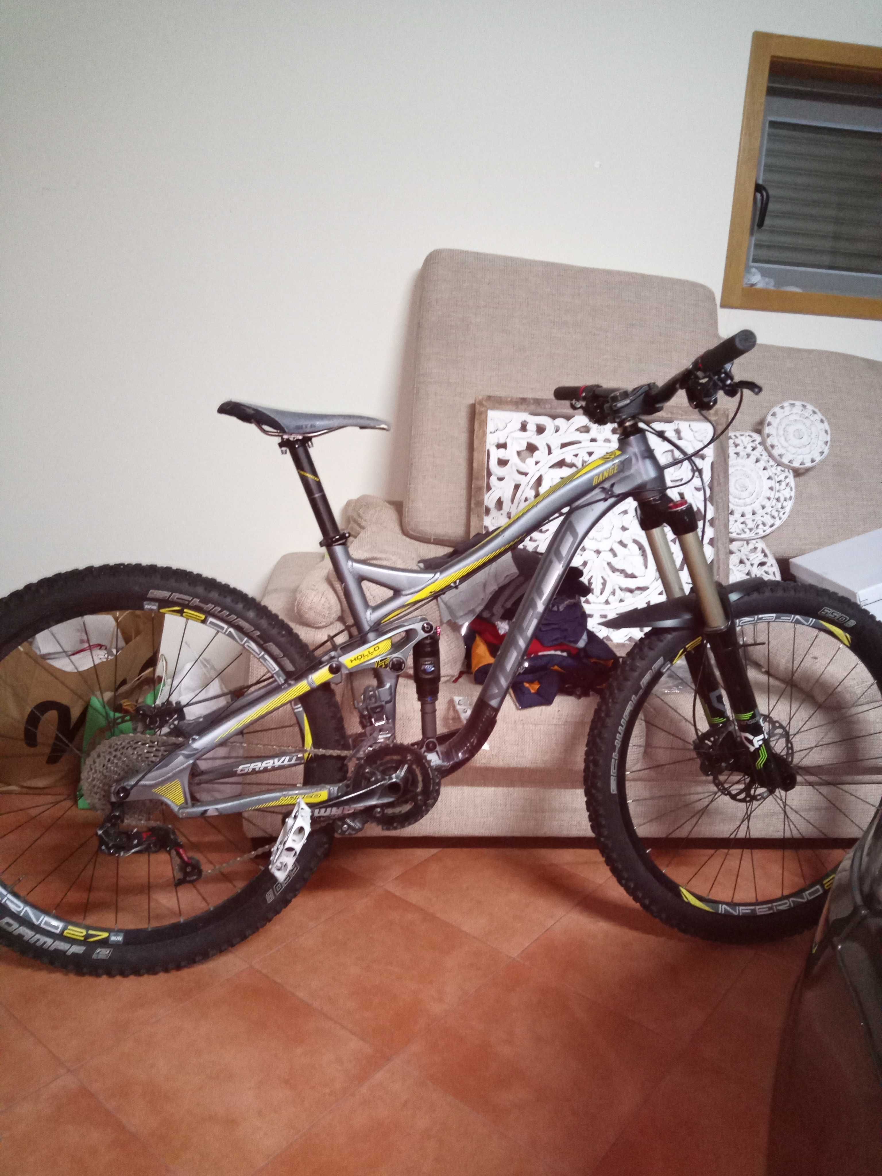 Bicicleta enduro NORCO