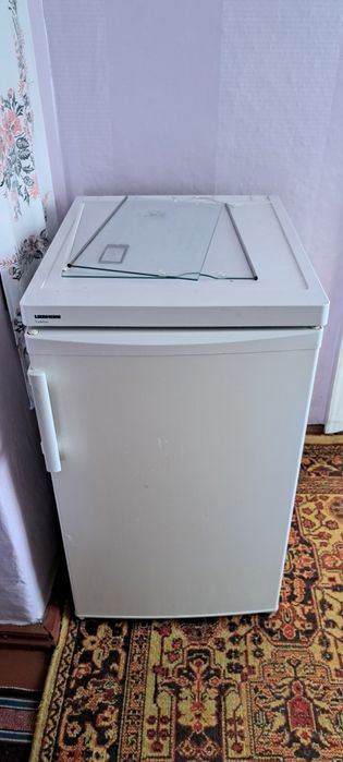 Холодильник LIEBHERR