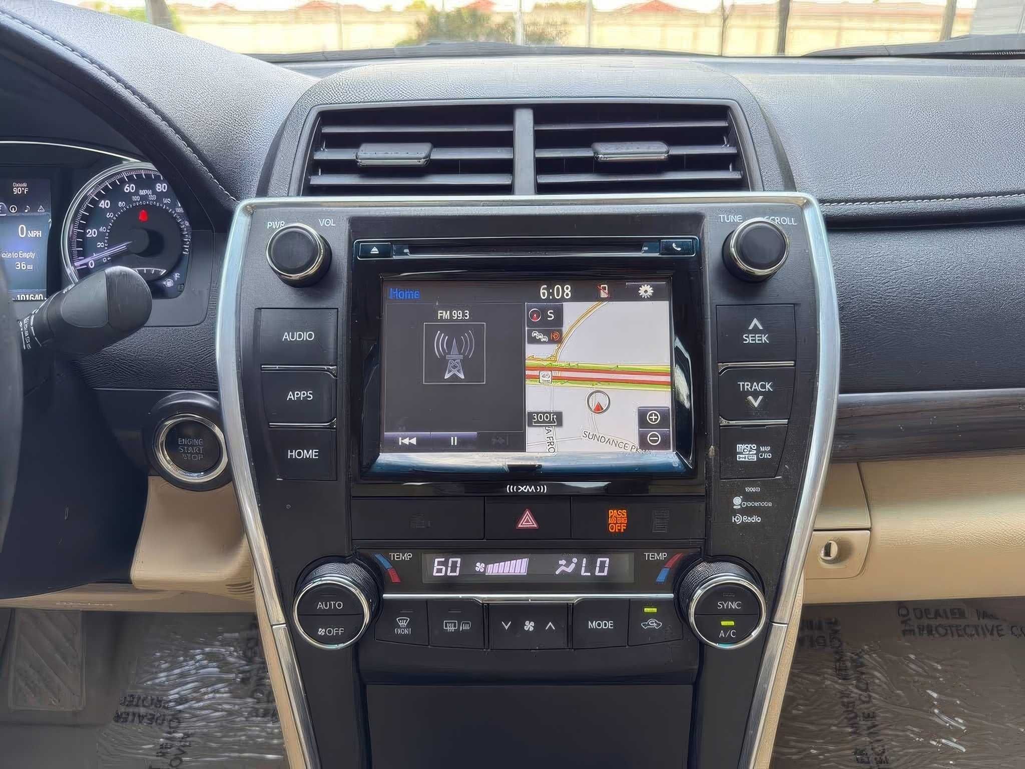 2016 Toyota Camry XLE