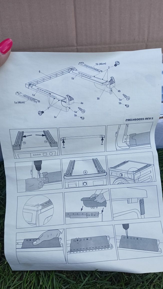 Zestaw montażowy suszarki na pralce