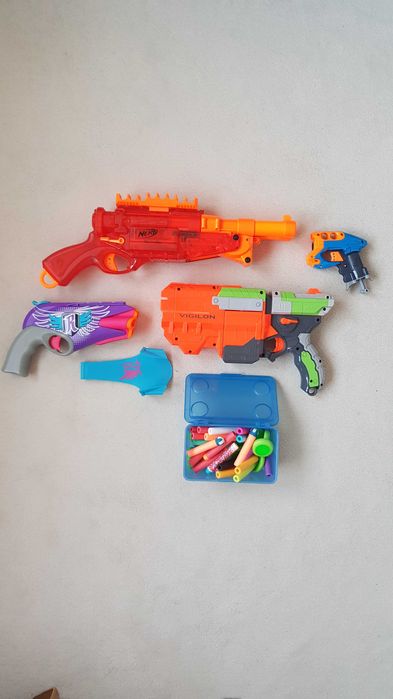 Conjunto Nerf com balas