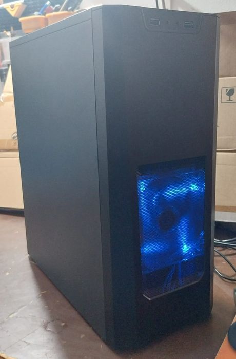 Torre Pc, computador de secretária