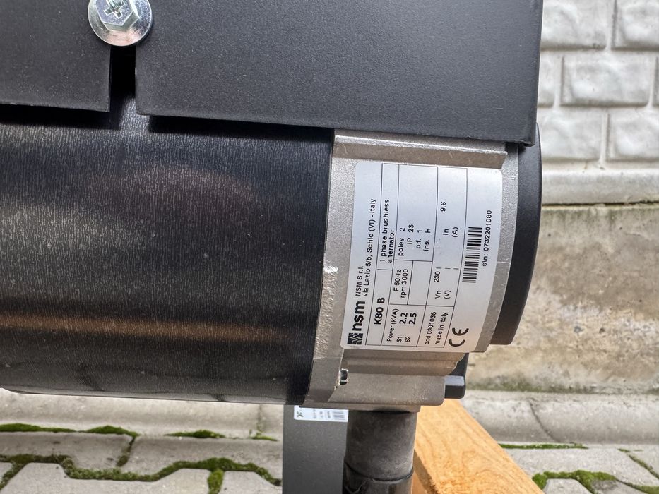 Генератор чемпіон хонда honda ,2,2-2,5 кВт