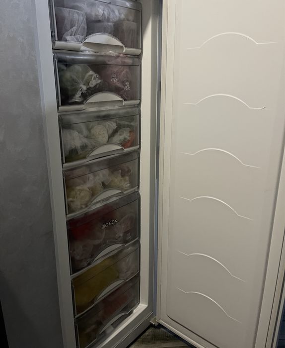 На гаранції !Морозильна камера Atlant