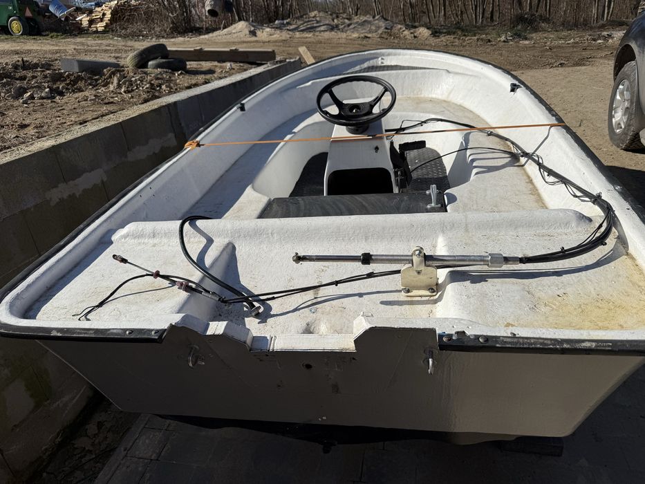 Łodka wędkarska 3.4 m