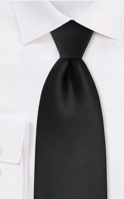 Czarny krawat z zamkiem
