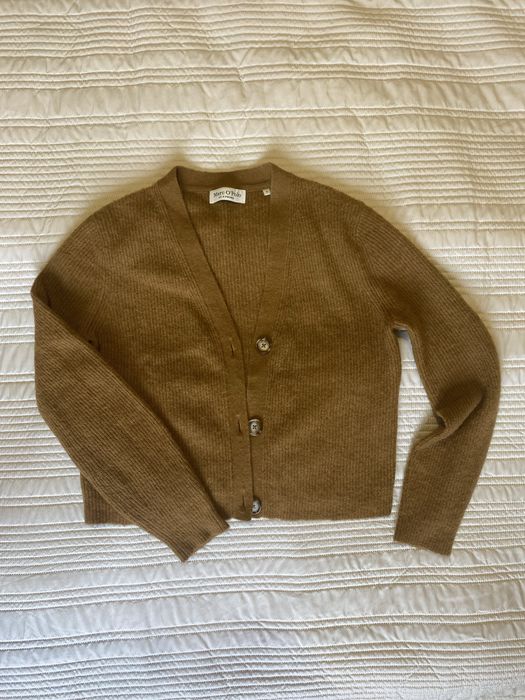 Кардиган вовна у складі