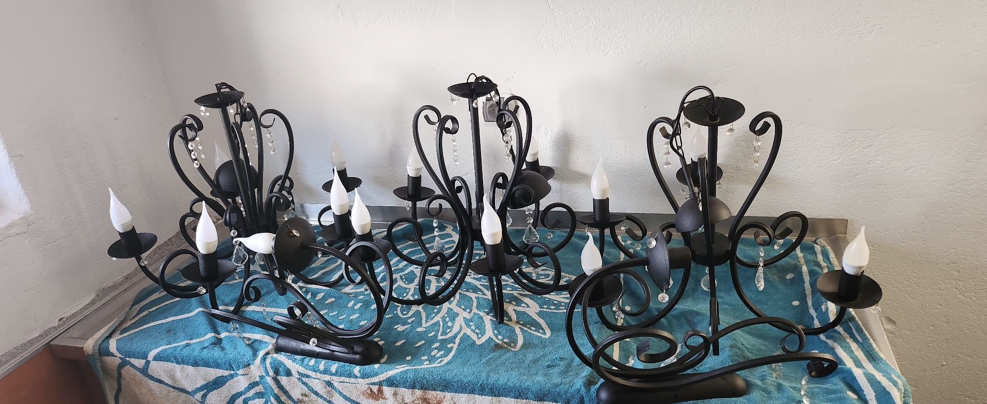 Zestaw lamp świecznikowych