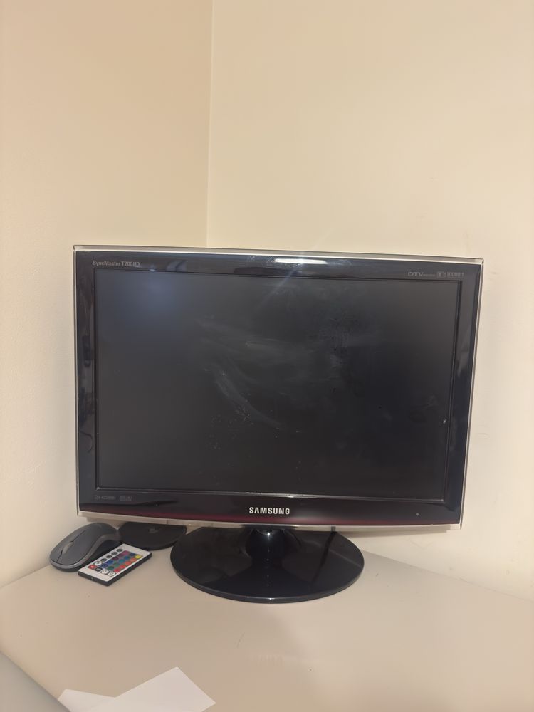 Monitor samsung T200HD