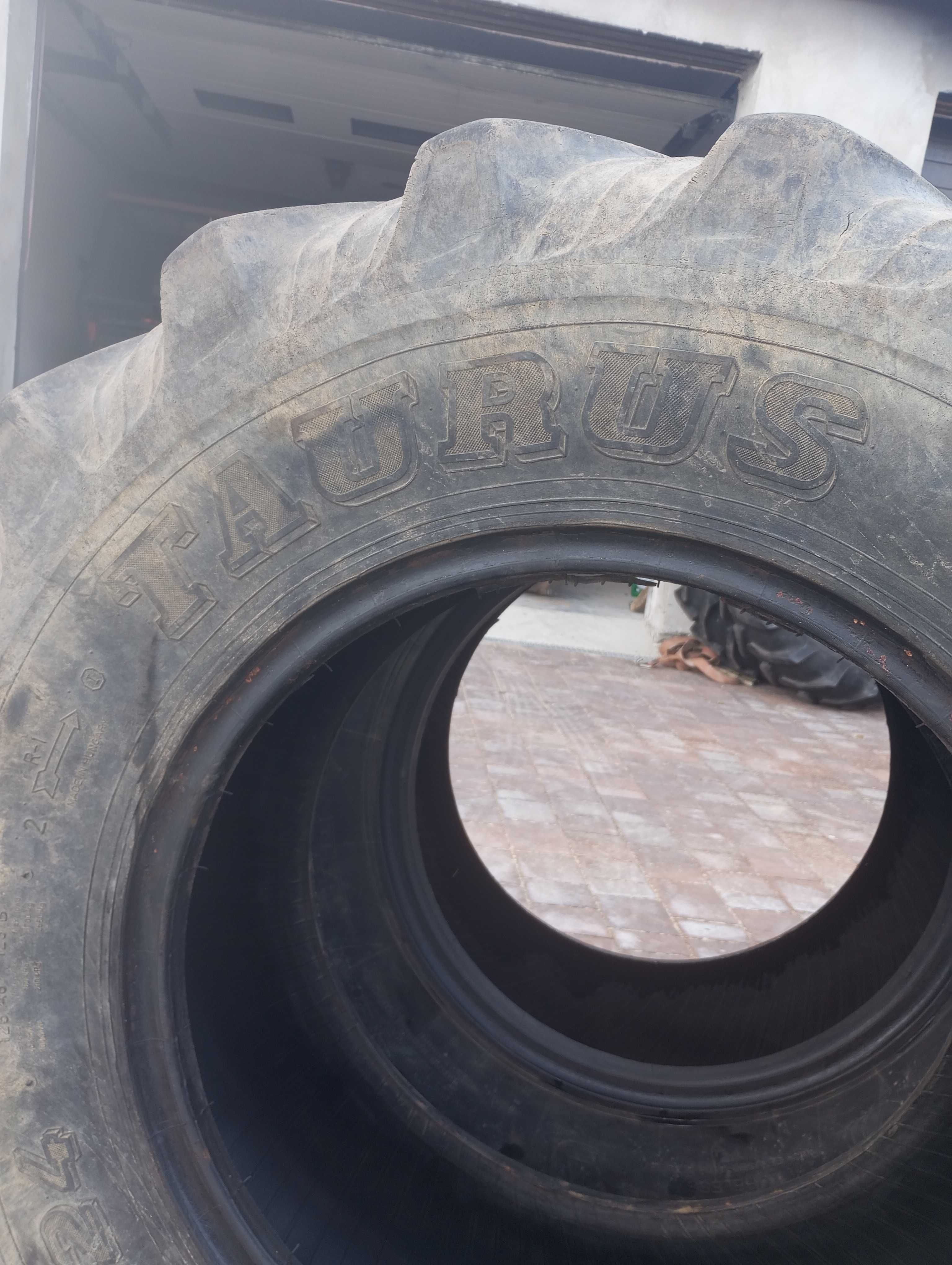 Opony TAURUS 380/85 R24.           /14.9 R24/