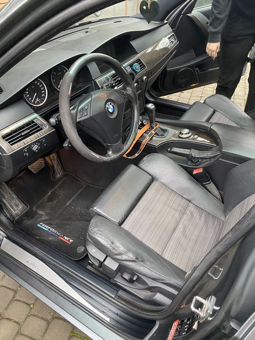 Bmw e61 525D automat 213km500nm