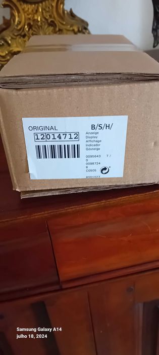displyay Maq L.Roupa Bosch WAT28699E