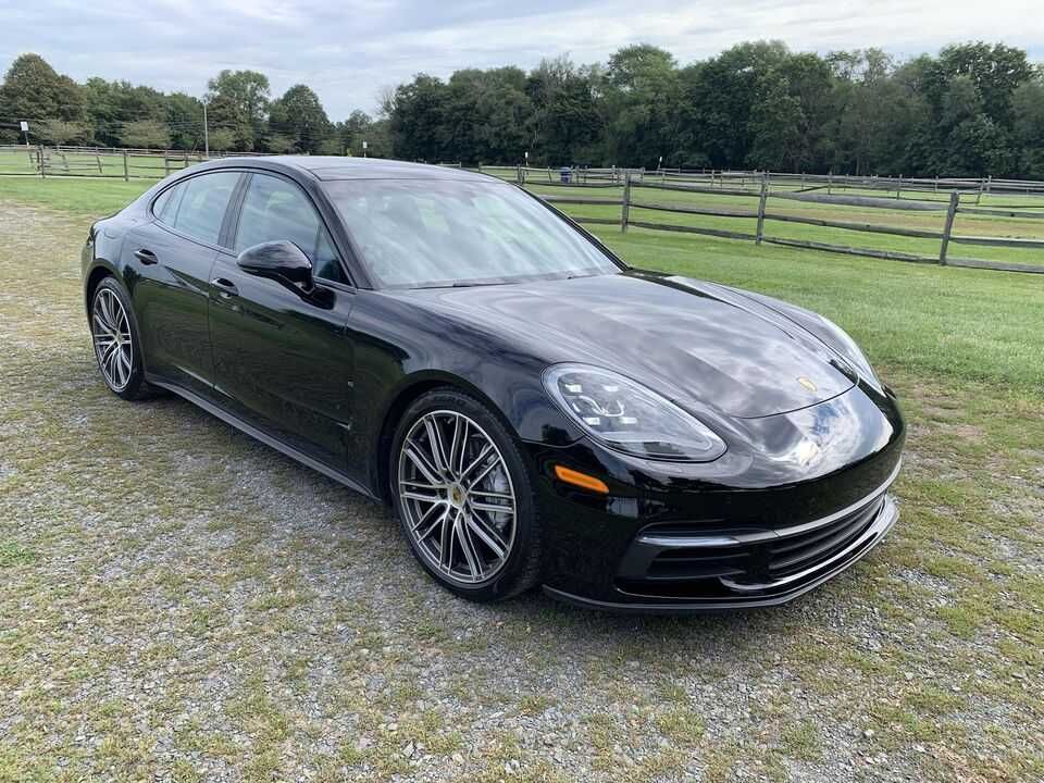 2018 Porsche Panamera